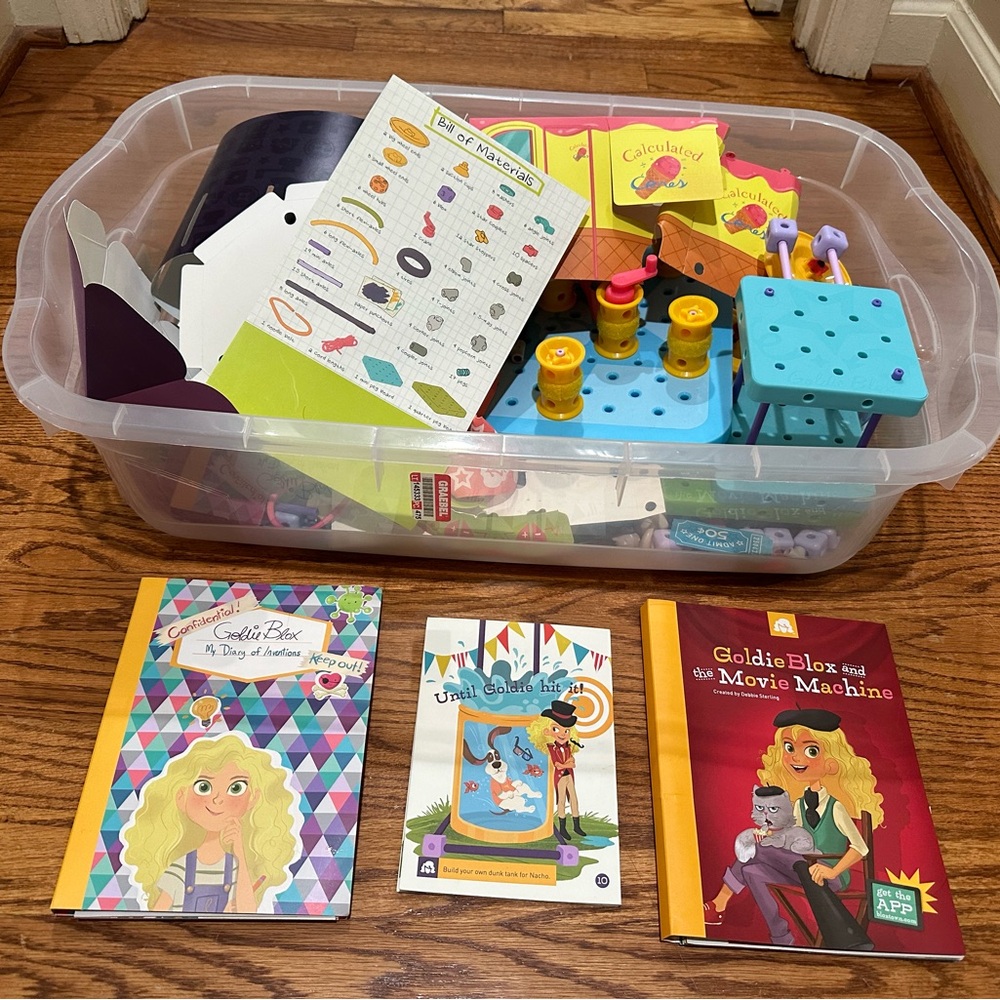 Goldie Blox mixed collection of assorted sets